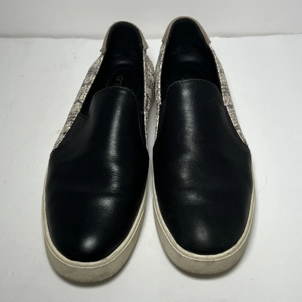 Cole Haan Grandpro W15434 Womens 8.5 B Black Leather & Snakeskin Slip-On Loafers